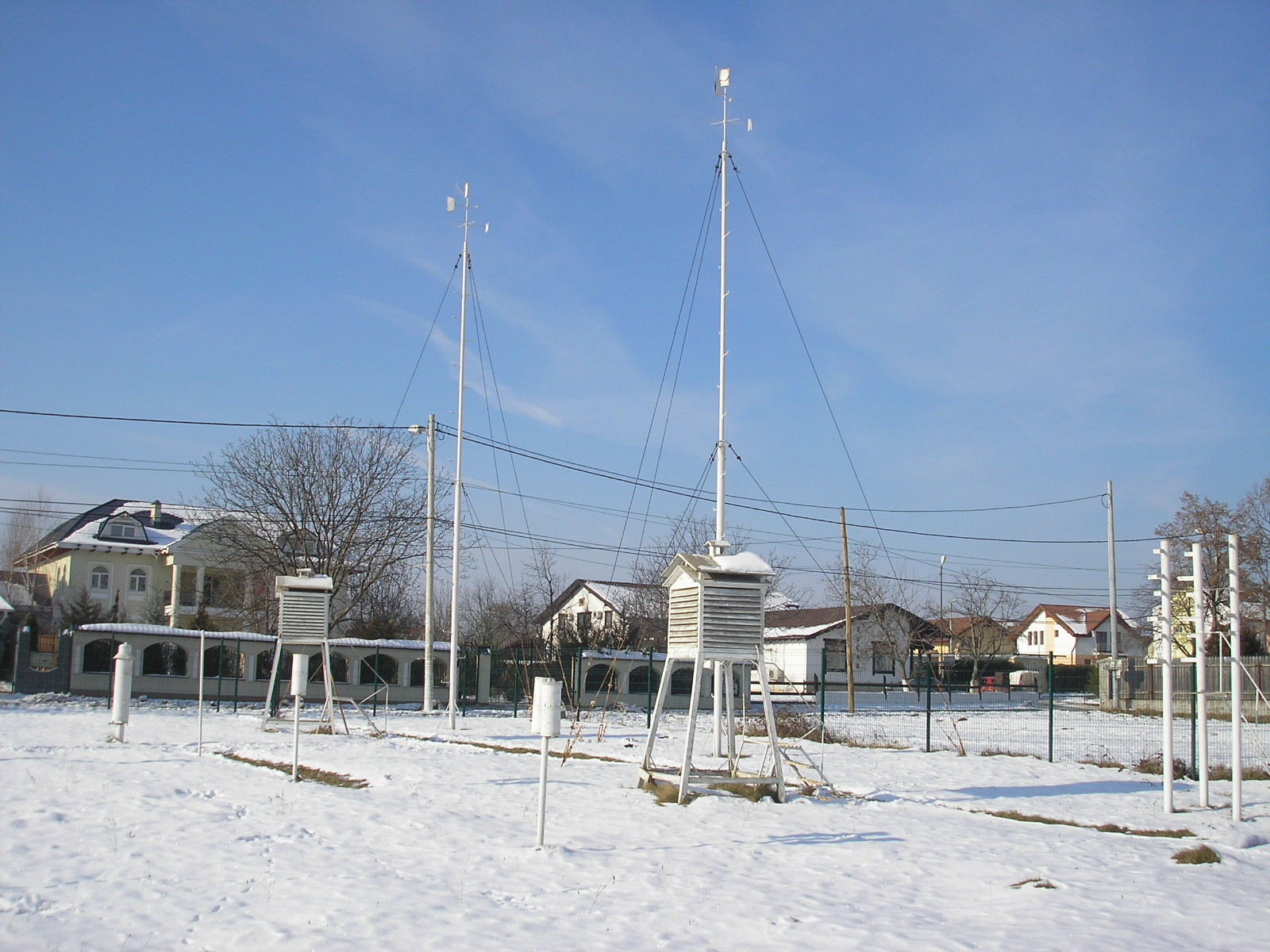The Campina weather station meteorological platform.